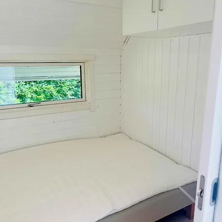 Holiday Within Walking Distance To The Sea * Brenderup